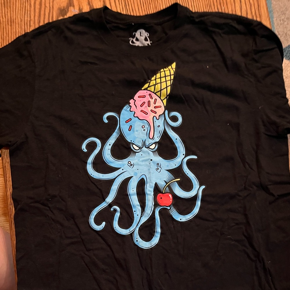 Hi My Name is Mark brand Men’s limited edition octopus shirt Blink-182